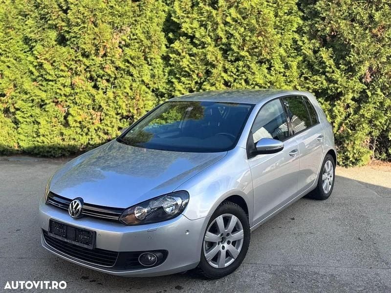 Culoareargint Utilizat 2011 VW Golf VI Highline Hatchback | 3.999 EUR (Super Preț) - Imagine 1/4
