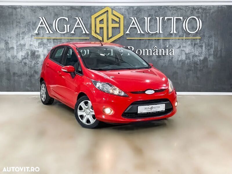 Second-hand Ford Fiesta Trend 60 CP (44 kW) 2009 Rosu Hatchback