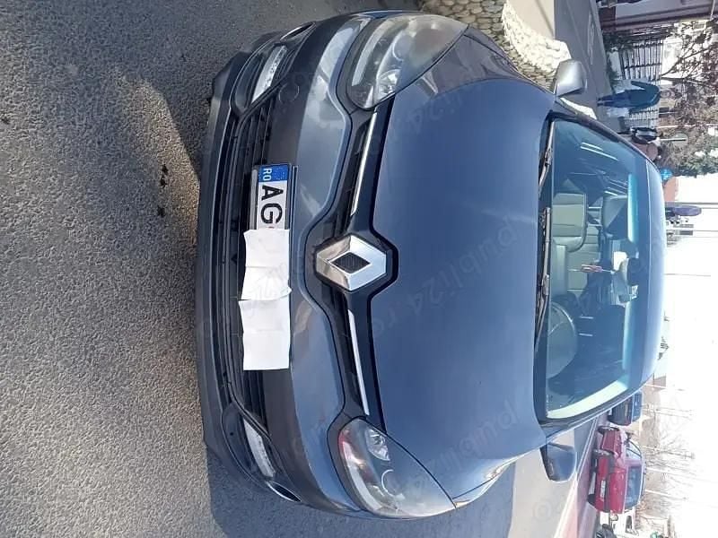 Utilizat 2015 Renault Mégane III Hatchback | 5.000 EUR (Preț bun) - Imagine 1/4