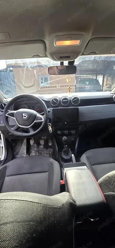 Second-hand Dacia Duster 105 CP (77 kW) 2022 Alb SUV