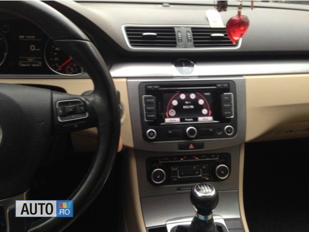 Second-hand VW Passat 77 CP (56 kW) 2011 Maro Break