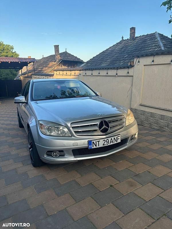 Culoaregri Utilizat 2009 Mercedes C250 Berlinǎ | 6.500 EUR - Imagine 1/4