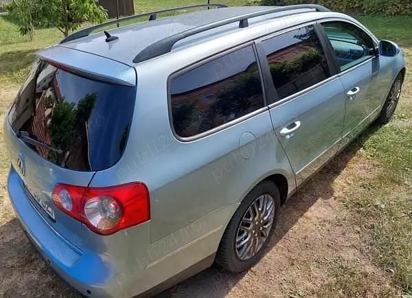 Albastru Utilizat 2006 VW Passat Break | 2.800 EUR (Preț OK) - Imagine 1/4