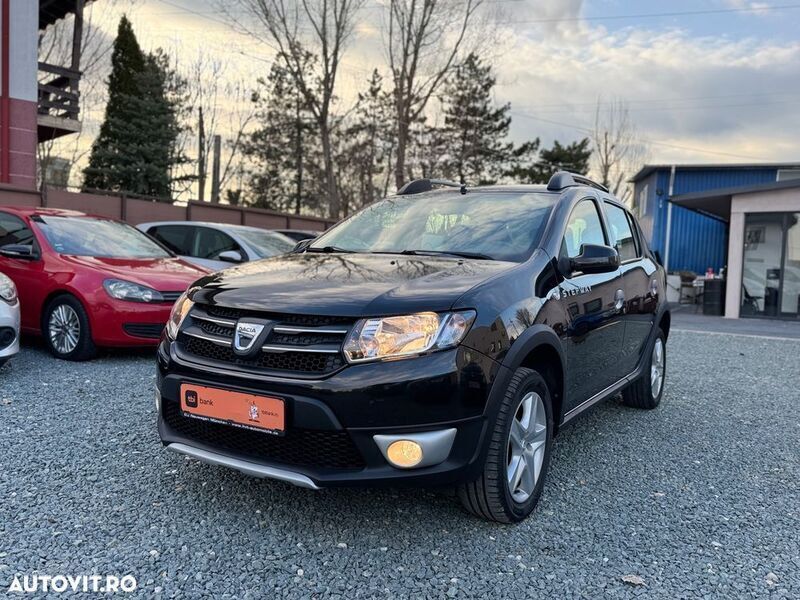 Negru Utilizat 2014 Dacia Sandero Stepway Hatchback | 4.999 EUR (Preț OK) - Imagine 1/4
