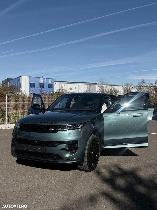 Culoareverde Utilizat 2023 Land Rover Range Rover Sport First Edition SUV | 96.800 EUR - Imagine 1/4