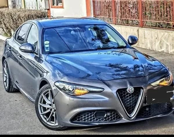 Second-hand 2018 Alfa Romeo Giulia Berlinǎ | 14.500 EUR (Super Preț) - Imagine 1/3