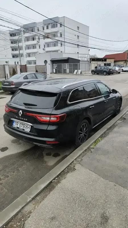 Negru Utilizat 2018 Renault Talisman Break | 12.000 EUR (Preț OK) - Imagine 1/4
