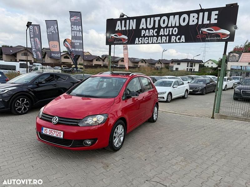 Culoarerosu Utilizat 2012 VW Golf VII Comfortline Hatchback | 6.200 EUR (Preț OK) - Imagine 1/4