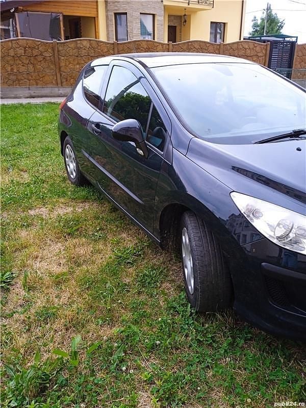 Second-hand Peugeot 308 65 CP (47 kW) 2011 Berlinǎ