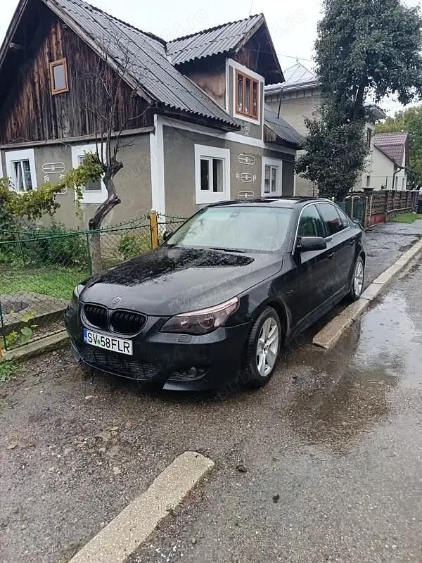 Second-hand BMW 520 164 CP (120 kW) 2005 Negru Berlinǎ