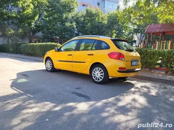 Second-hand Renault Clio GrandTour 75 CP (55 kW) 2012 Break