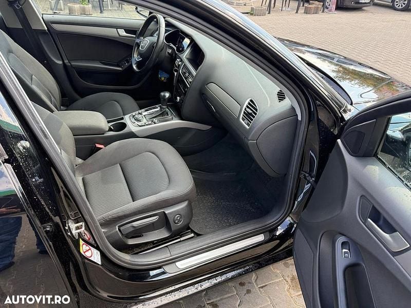 Second-hand Audi A4 Attraction 143 CP (105 kW) 2013 Culoarenegru Break