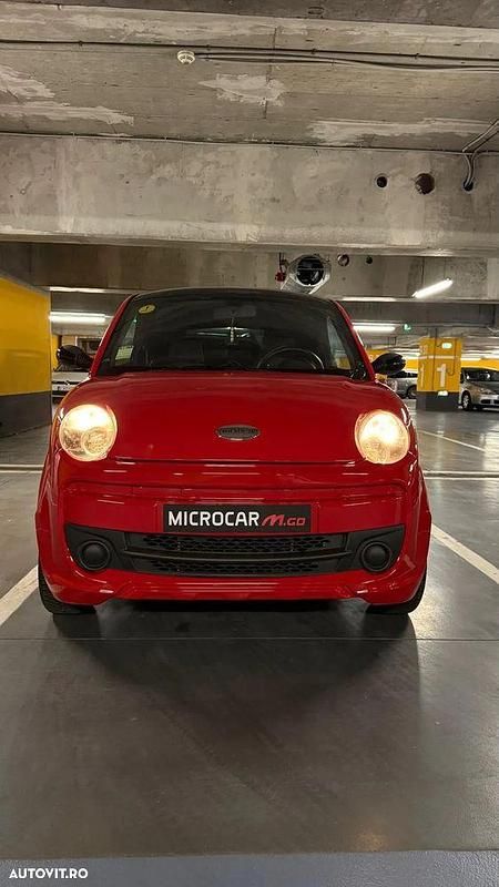 Culoarerosu Utilizat 2015 Microcar Dué Hatchback | 6.200 EUR - Imagine 1/4