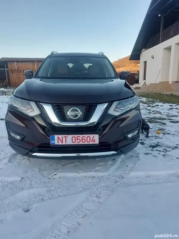 Maro Utilizat 2017 Nissan X-Trail SUV | 14.750 EUR (Preț OK) - Imagine 1/4