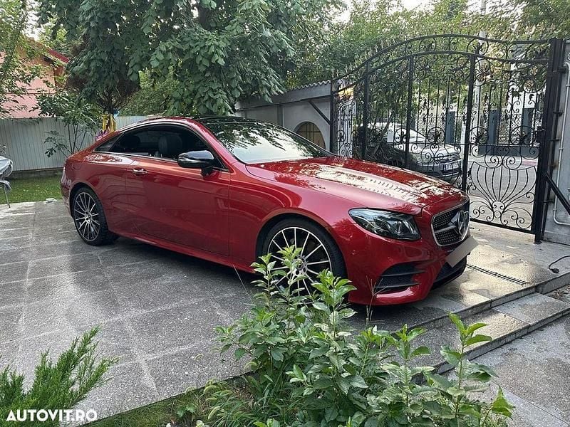 Culoarerosu Utilizat 2017 Mercedes E220 AMG line Coupe | 39.950 EUR - Imagine 1/4