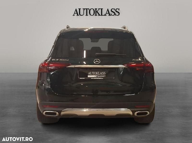 Second-hand Mercedes GLE300 269 CP (197 kW) 2024 Culoareverde SUV