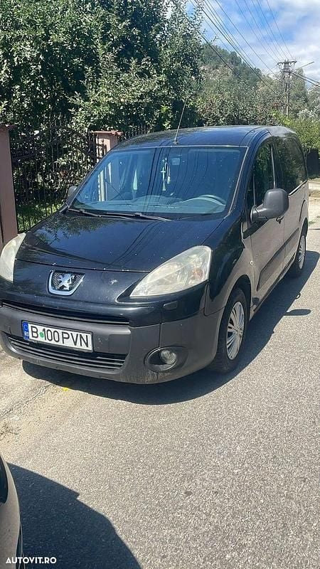 Culoarenegru Utilizat 2011 Peugeot Partner Monovolum | 3.500 EUR (Preț OK) - Imagine 1/4
