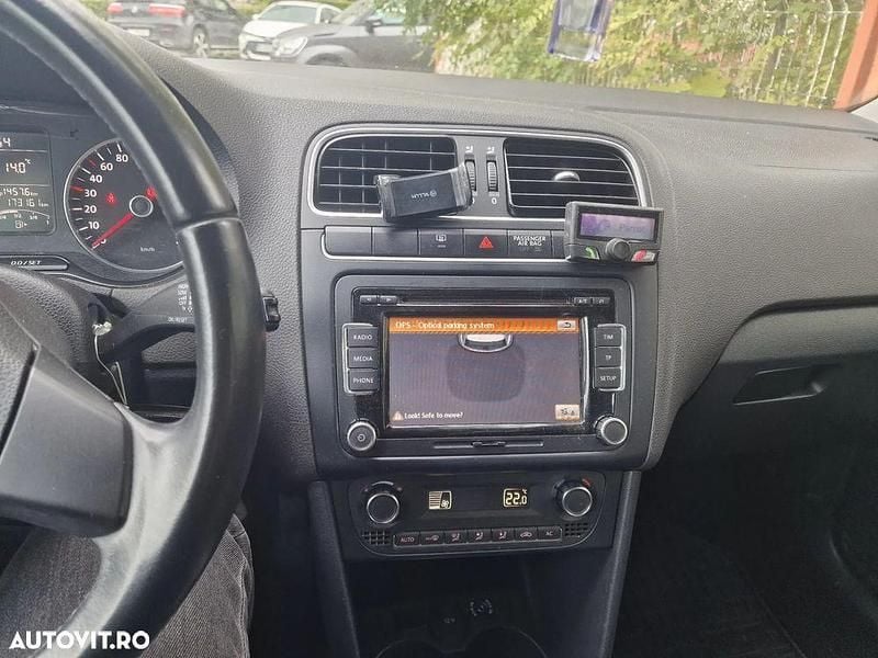 Second-hand VW Polo 75 CP (55 kW) 2012 Culoarenegru Hatchback