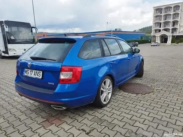 Second-hand Skoda Octavia vRS 184 CP (135 kW) 2014 Break