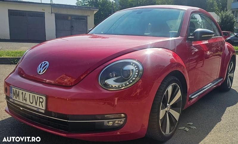 Culoarerosu Utilizat 2013 VW Beetle Coupe | 9.000 EUR - Imagine 1/4