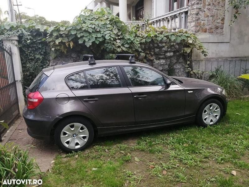 Culoaregri Utilizat 2009 BMW 118 Hatchback | 3.000 EUR (Preț OK) - Imagine 1/4