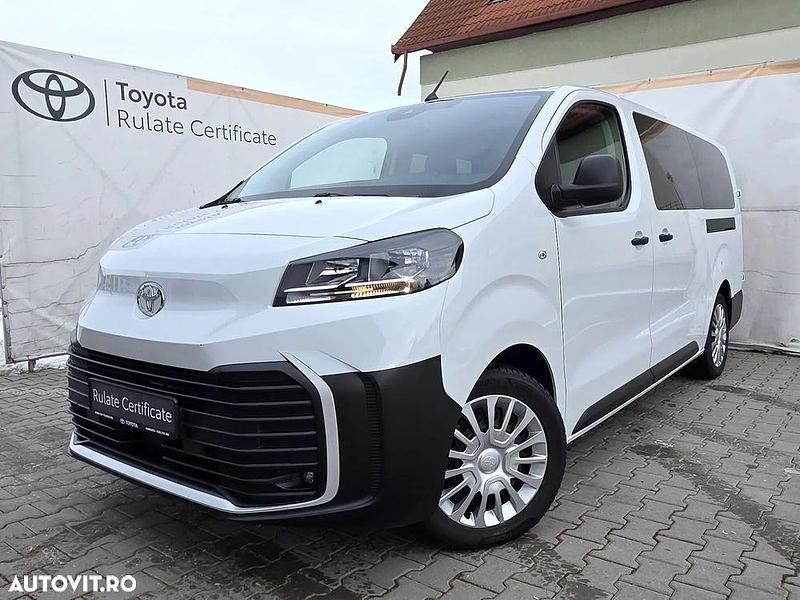 Culoarealb Utilizat 2025 Toyota Proace Comfort Monovolum | 39.999 EUR - Imagine 1/4