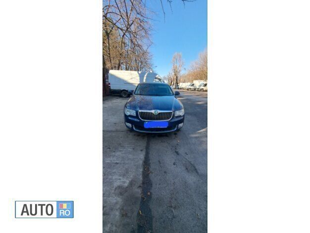 Albastru Utilizat 2008 Skoda Superb Berlinǎ | 6.000 EUR (Preț OK) - Imagine 1/4