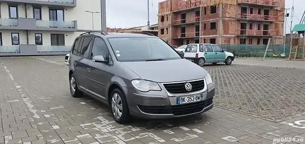 Second-hand VW Touran 140 CP (102 kW) 2008 Monovolum
