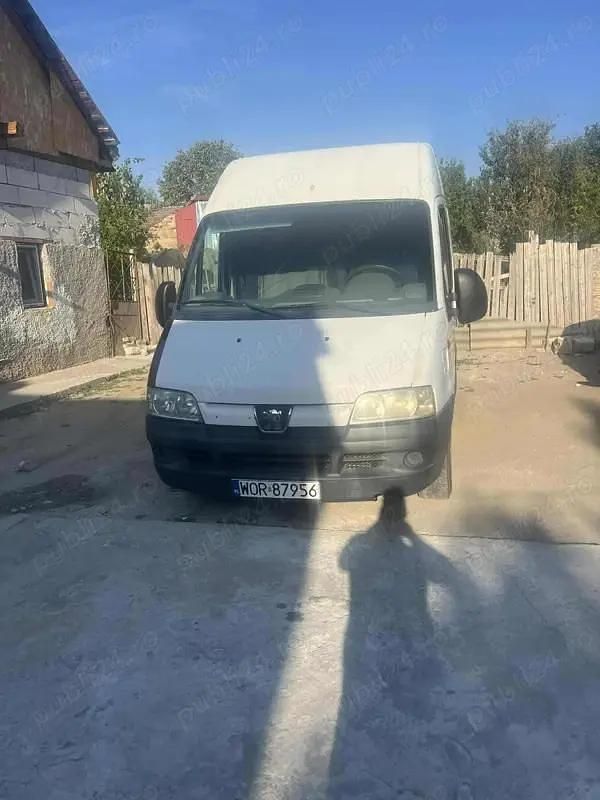 Utilizat 2006 Peugeot Boxer Van | 2.200 EUR - Imagine 1/4