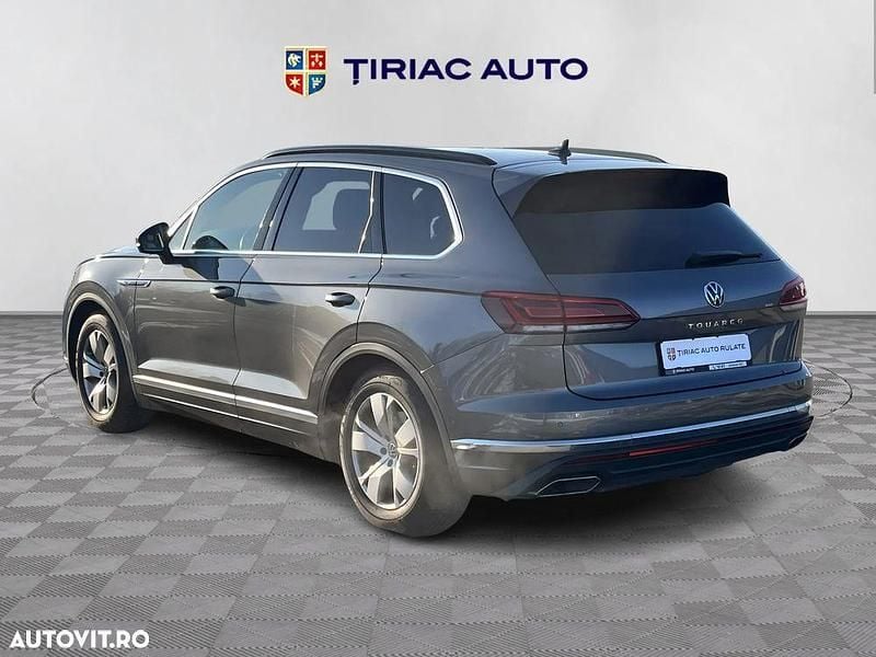 Second-hand VW Touareg 231 CP (169 kW) 2022 Culoaregri SUV