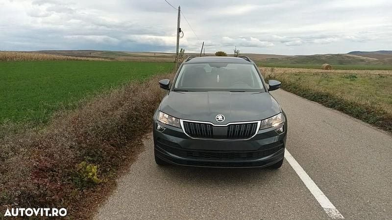 Culoarealte culori Utilizat 2020 Skoda Karoq SportLine SUV | 15.200 EUR (Super Preț) - Imagine 1/4