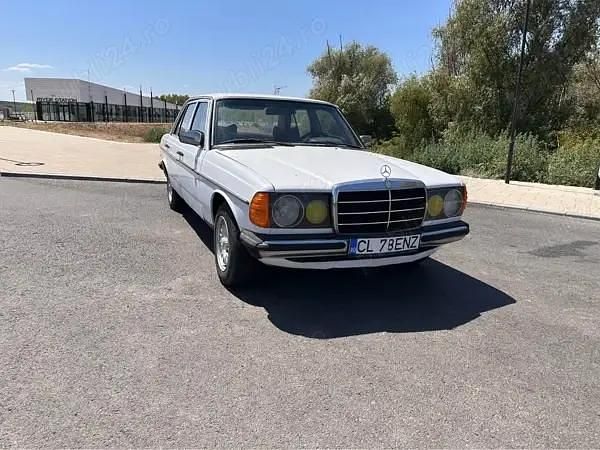 Utilizat 1978 Mercedes 200 Berlinǎ | 3.800 EUR - Imagine 1/4