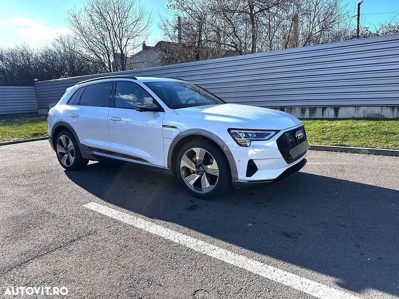 Culoarealb Second-hand 2020 Audi e-tron Advanced SUV | 38.900 EUR (Scump) - Imagine 1/4