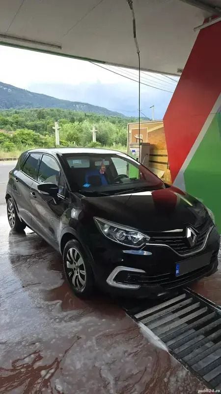 Second-hand Renault Captur 90 CP (66 kW) 2018 SUV