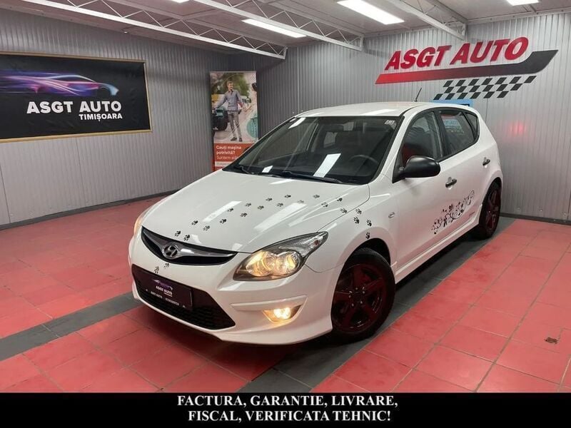 Alb Utilizat 2012 Hyundai i30 Hatchback | 4.699 EUR (Preț OK) - Imagine 1/4