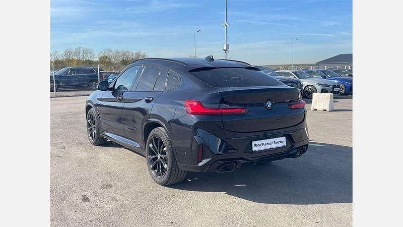 Second-hand BMW X4 Shadowline 286 CP (210 kW) 2022 Carbon black metallic metalizat SUV