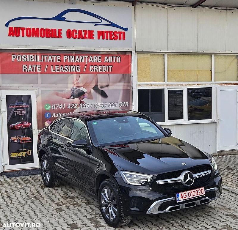 Second-hand Mercedes GLC300 306 CP (225 kW) 2023 Culoarenegru Coupe