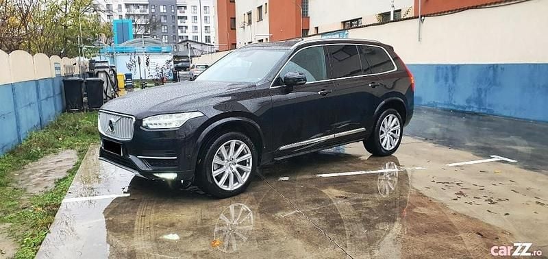 Culoarenegru Utilizat 2018 Volvo XC90 Inscription SUV | 28.500 EUR (Preț OK) - Imagine 1/4