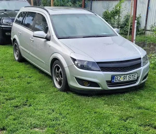 Gri Utilizat 2006 Opel Astra Break | 2.300 EUR (Puțin scump) - Imagine 1/4