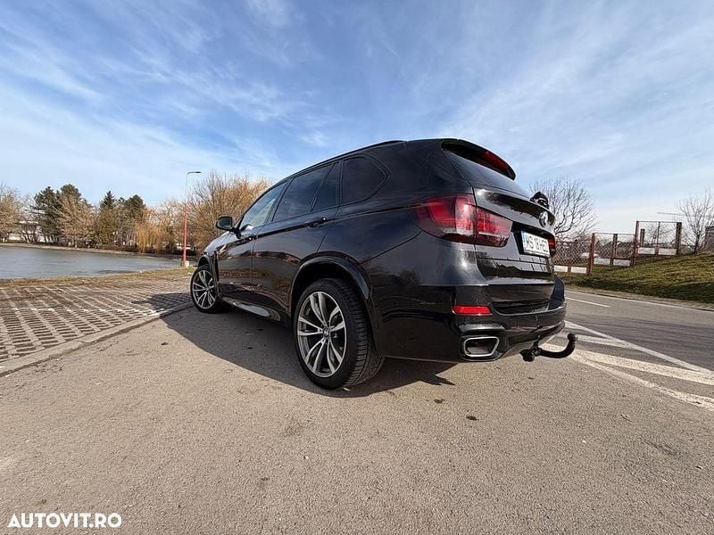 Second-hand BMW X5 Comfort Edition 313 CP (230 kW) 2016 Culoarenegru SUV