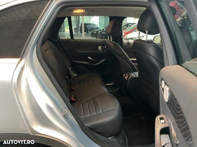 Second-hand Mercedes GLC350 320 CP (235 kW) 2017 Culoareargint SUV