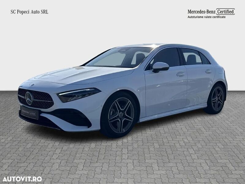 Alb Utilizat 2022 Mercedes A180 Hatchback | 37.399 EUR - Imagine 1/3