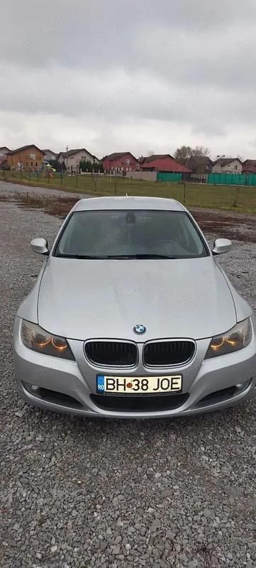 Utilizat 2011 BMW 318 Berlinǎ | 4.750 EUR - Imagine 1/4