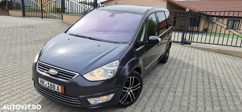Gri Utilizat 2010 Ford Galaxy Monovolum | 5.600 EUR (Puțin scump) - Imagine 1/4
