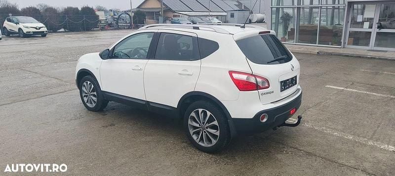 Second-hand Nissan Qashqai Acenta 110 CP (80 kW) 2010 Culoarealb SUV