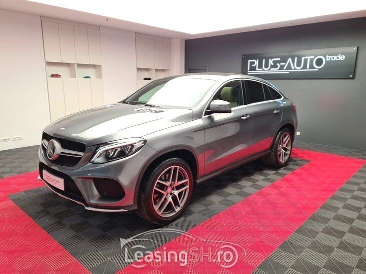 Gri metalizat Utilizat 2018 Mercedes GLE350 Coupe | 52.479 EUR - Imagine 1/4