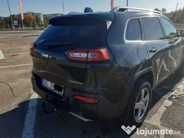Second-hand Jeep Cherokee Limited 170 CP (125 kW) 2015 Negru SUV
