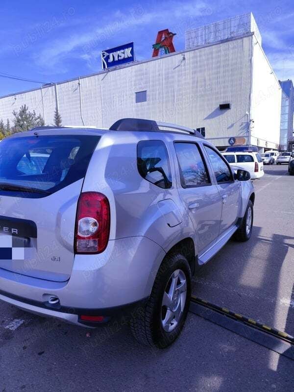 Gri Utilizat 2012 Dacia Duster SUV | 5.900 EUR (Preț OK) - Imagine 1/4