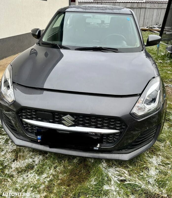 Gri Utilizat 2023 Suzuki Swift Cool | 13.750 EUR (Preț OK) - Imagine 1/4