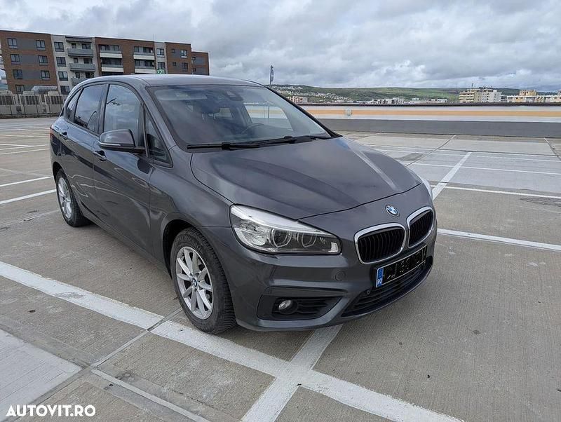 Culoaregri Utilizat 2015 BMW 216 Active Tourer Monovolum | 7.100 EUR - Imagine 1/4